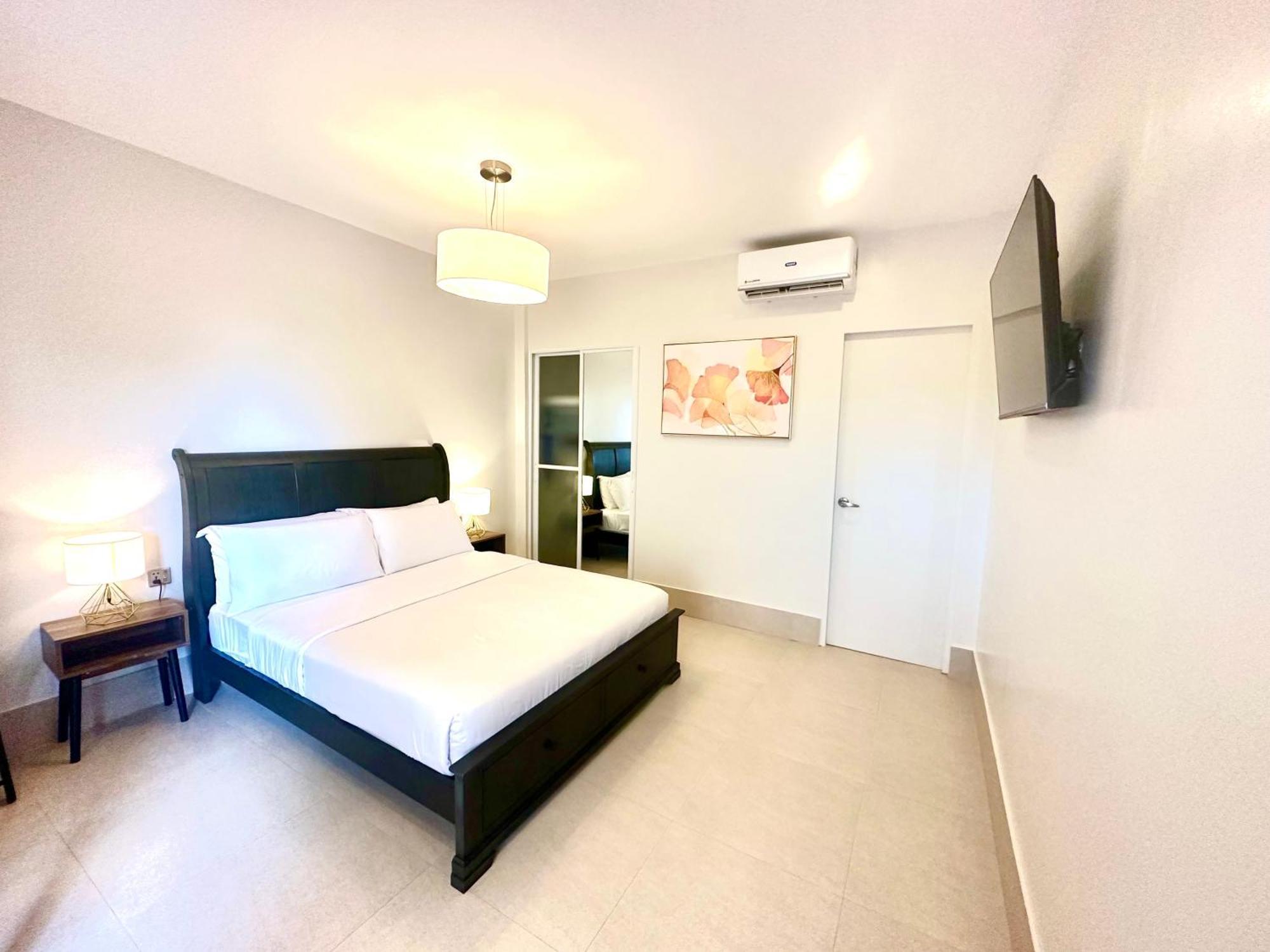 Harman Suites Moalboal Bagian luar foto