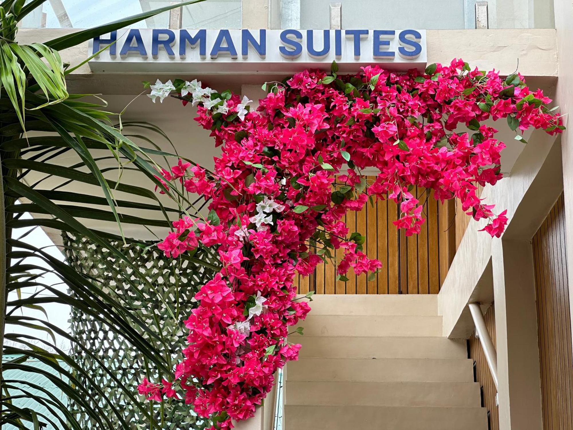 Harman Suites Moalboal Bagian luar foto